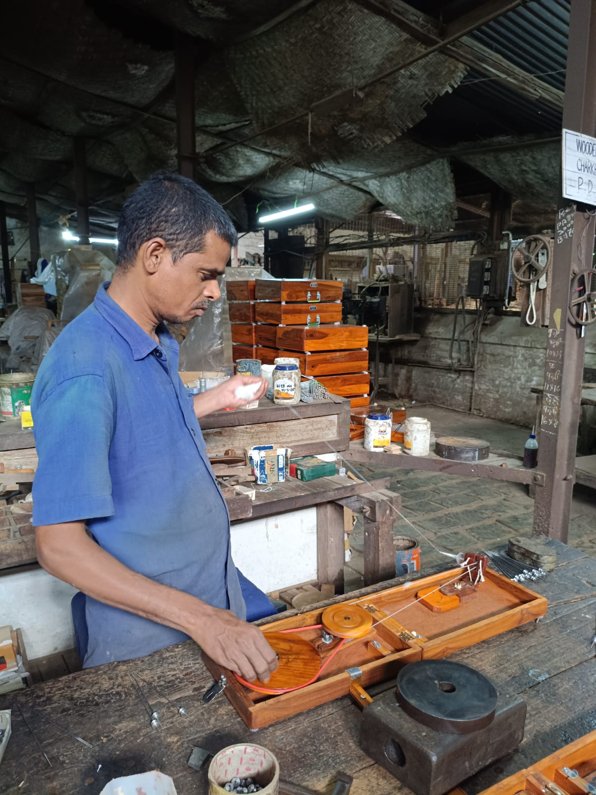Handloom fabric production